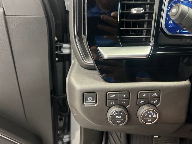 2026 Chevrolet Silverado 1500 LT Trail Boss - Photo 11