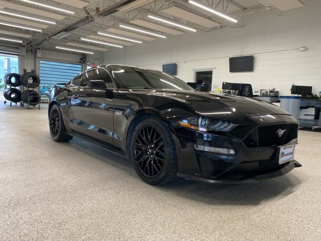 2021 Ford Mustang GT photo 3