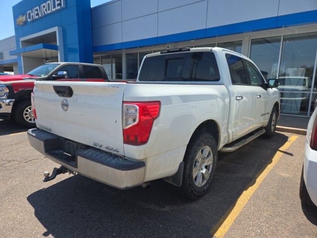 Used 2018 Nissan Titan S Truck Crew Cab
