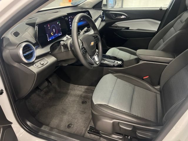 2026 Chevrolet Trax LT - Photo 23