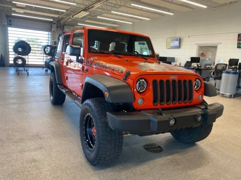 Used 2015 Jeep Wrangler Unlimited Sport 4x4 SUV