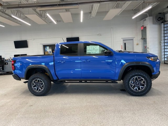 2026 Chevrolet Colorado ZR2 photo 4