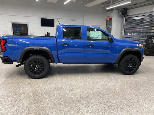 2026 Chevrolet Colorado Trail Boss photo 2