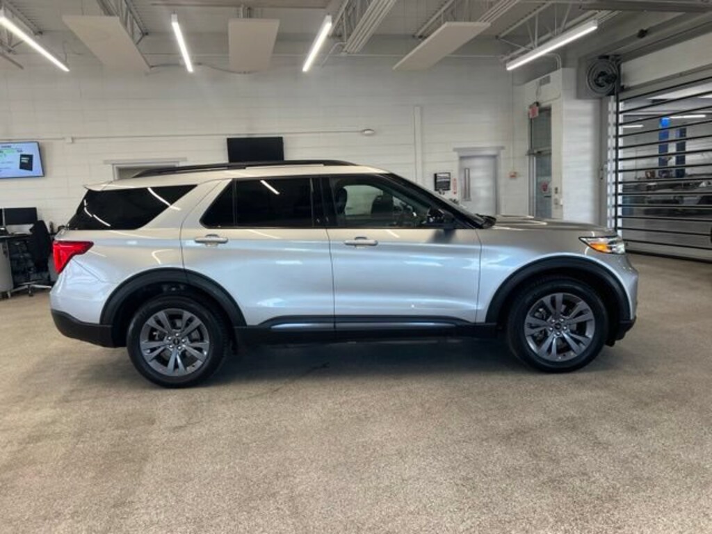 Used 2022 Ford Explorer XLT SUV