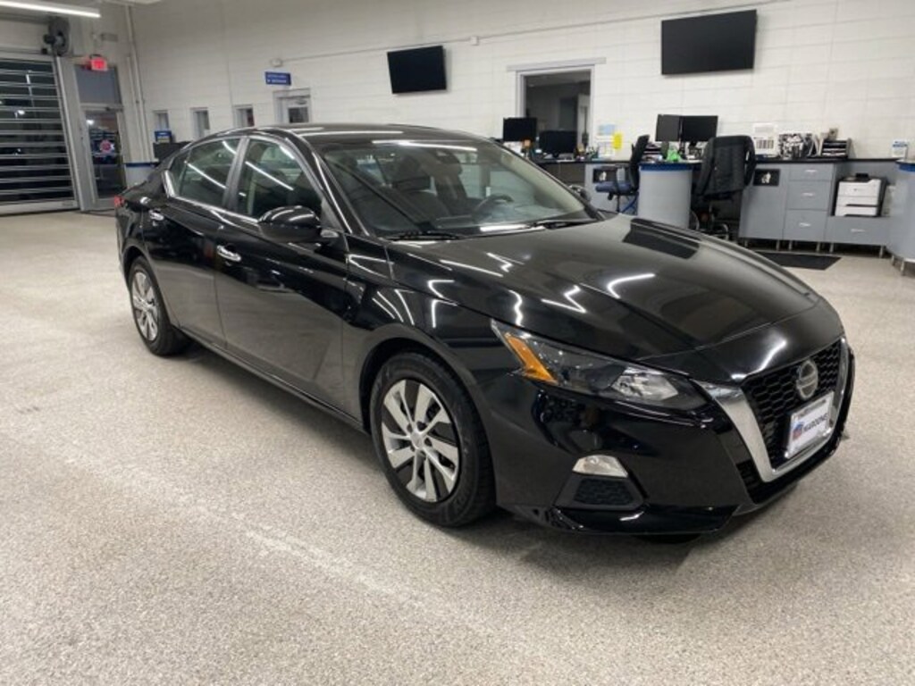 Used 2022 Nissan Altima 2.5 S Sedan