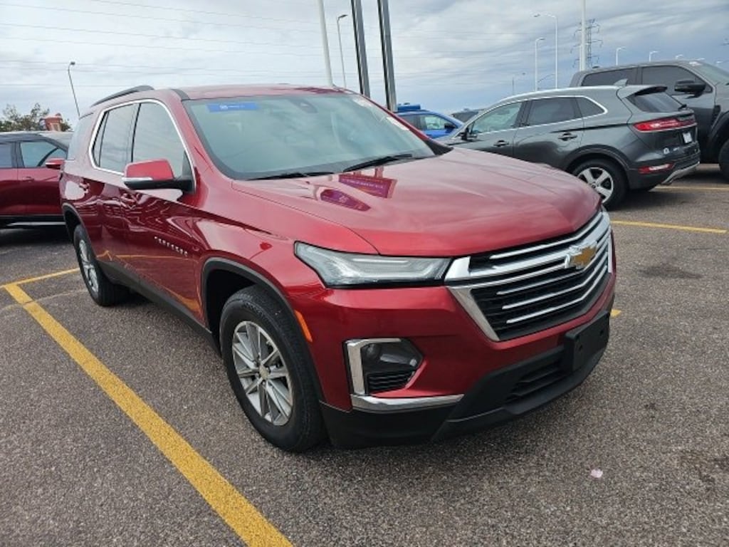 Certified 2023 Chevrolet Traverse LT Cloth w/1LT SUV