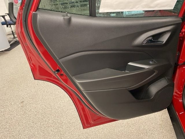 2026 Chevrolet Trax LT - Photo 27