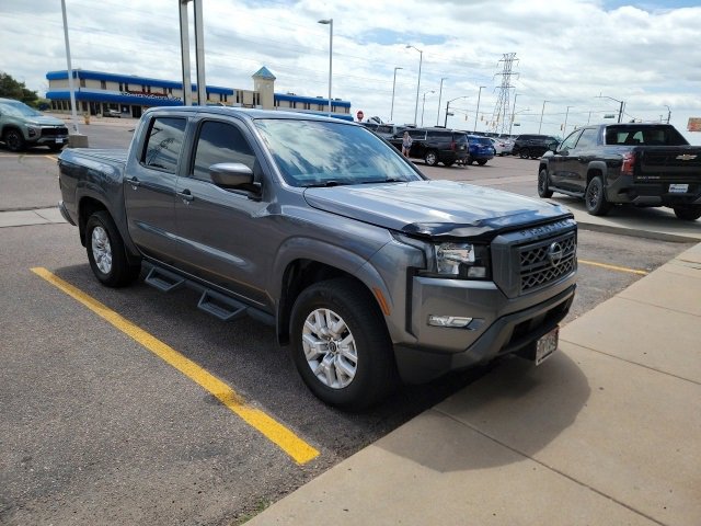 2024 Nissan Frontier SV photo 3