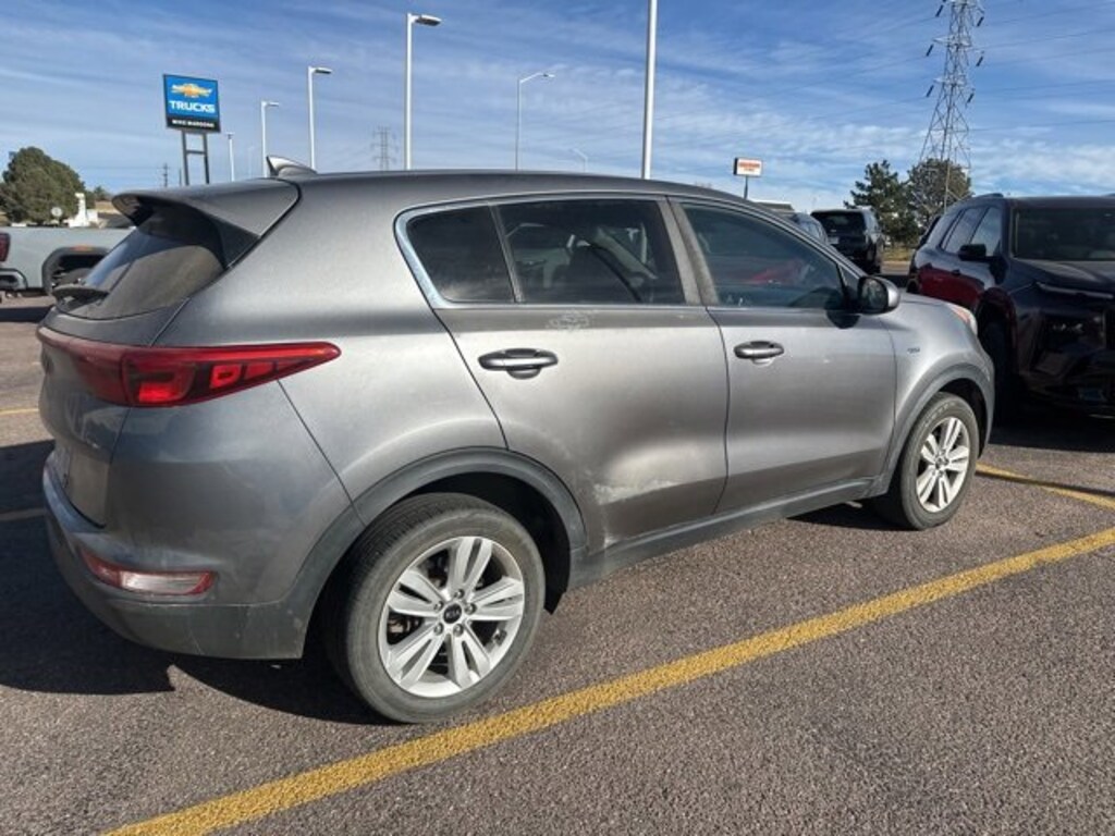 Used 2017 Kia Sportage LX SUV