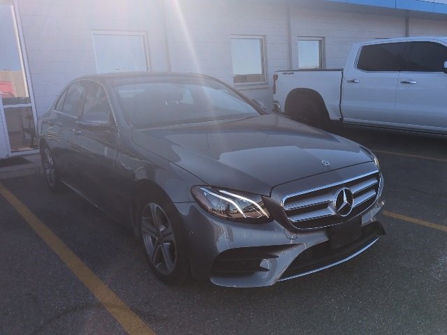 2019 Mercedes Benz E 300 4MATIC Sedan photo 3