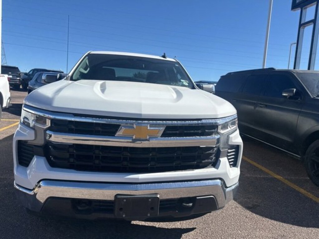 Used 2022 Chevrolet Silverado 1500 LT w/1LT Truck Crew Cab