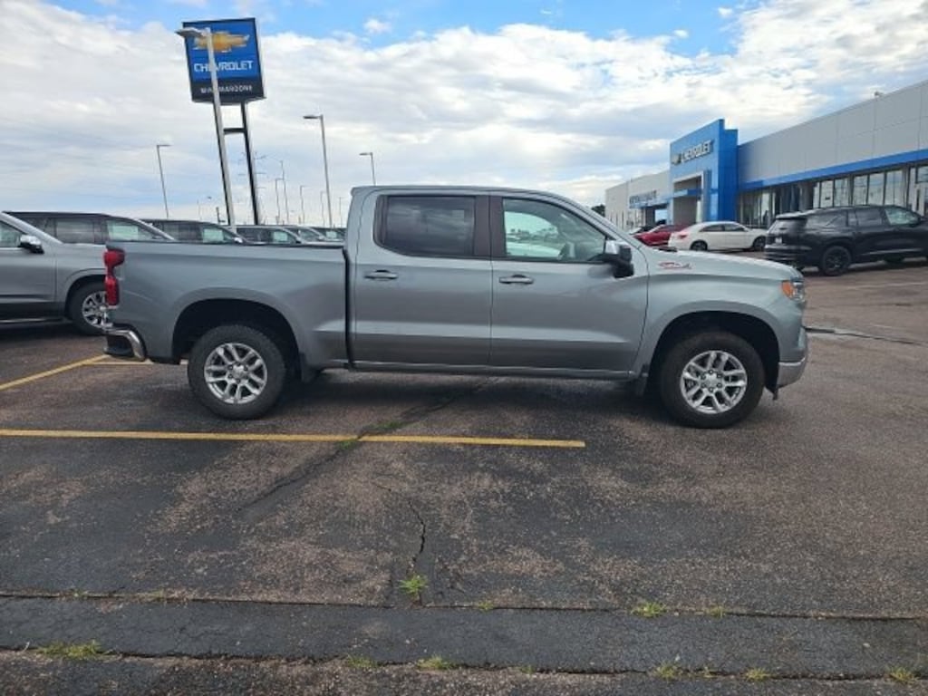 Used 2023 Chevrolet Silverado 1500 LT w/1LT Truck Crew Cab