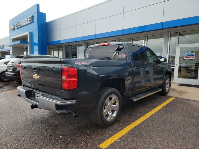 2017 Chevrolet Silverado 1500 photo 3