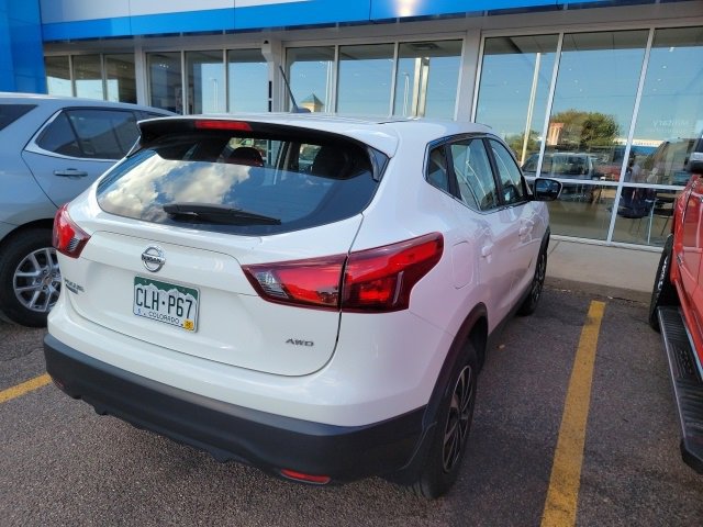 2019 Nissan Rogue Sport S photo 4