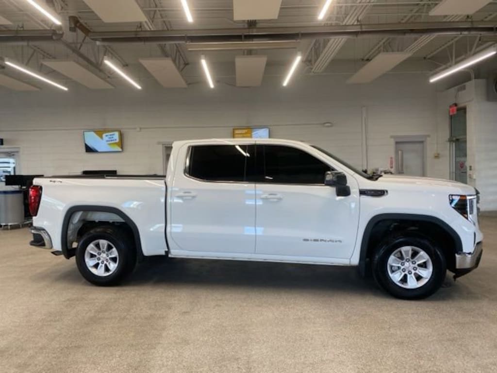 Used 2024 GMC Sierra 1500 SLE Truck Crew Cab