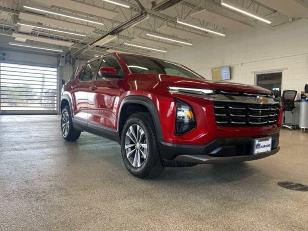 Used 2025 Chevrolet Equinox LT SUV