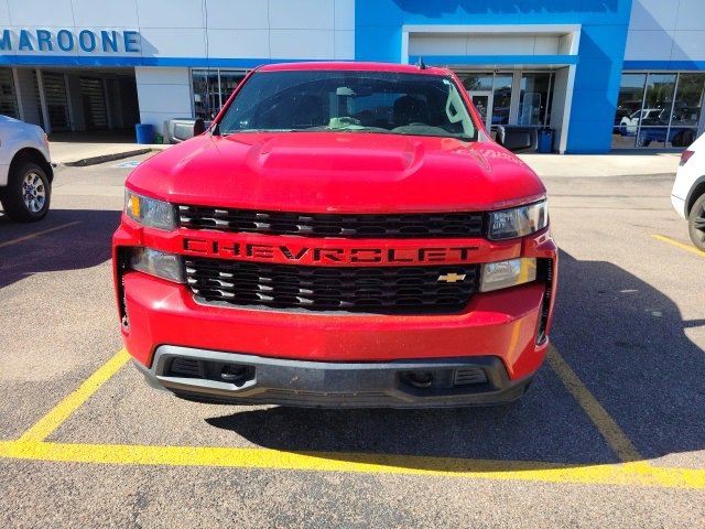 2021 Chevrolet Silverado 1500 Custom photo 2