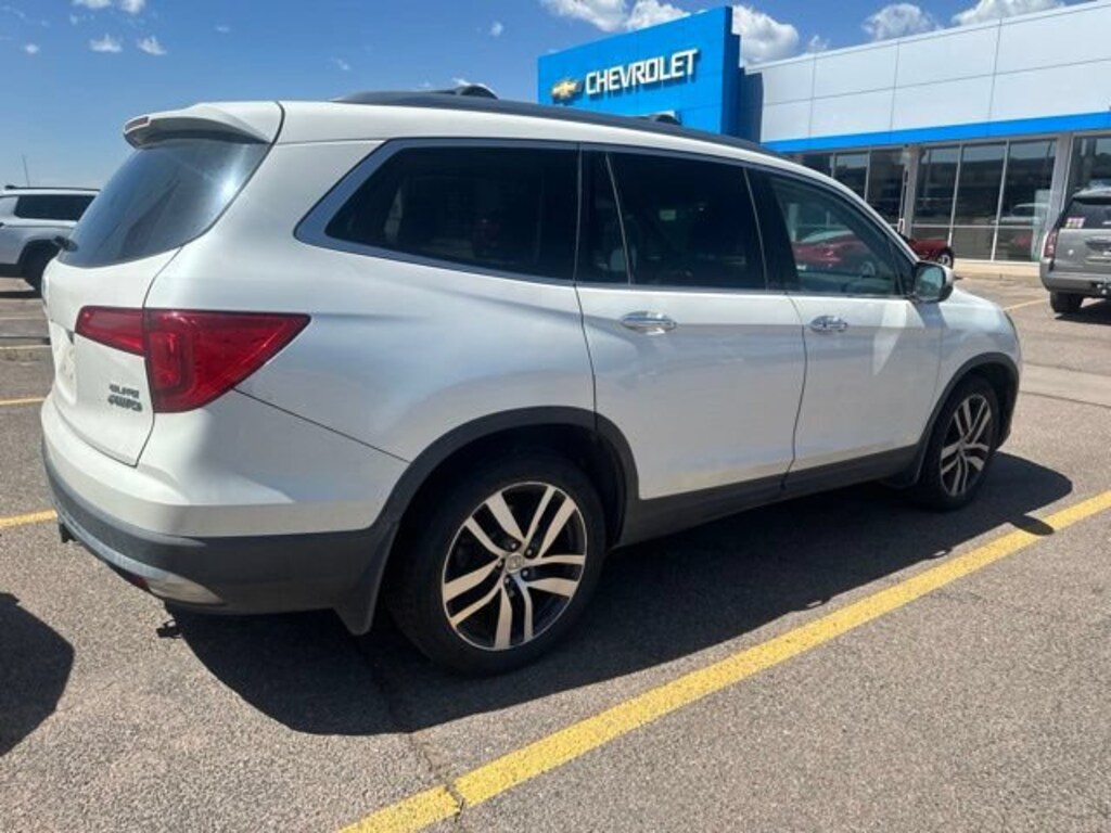 Used 2016 Honda Pilot Elite AWD SUV