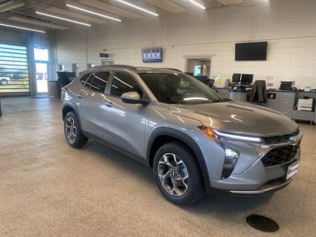 New 2026 Chevrolet Trax LT SUV