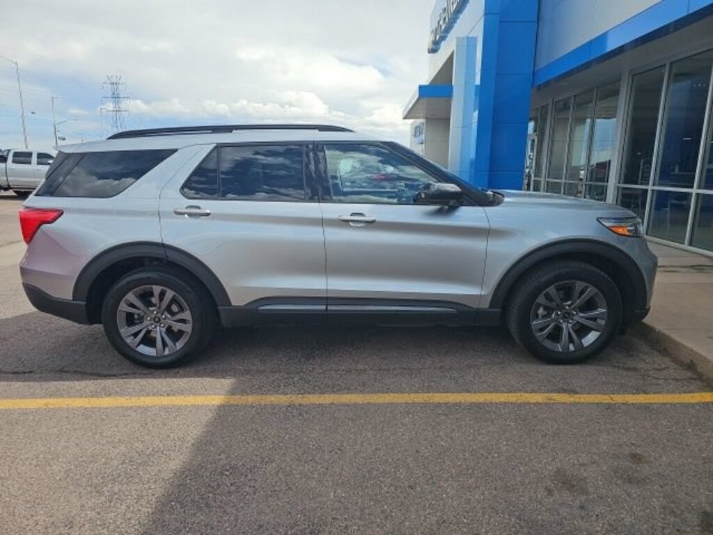 Used 2022 Ford Explorer XLT SUV