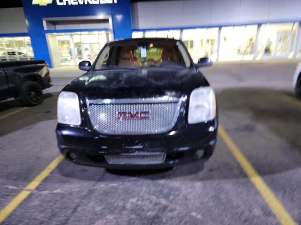 Used 2009 GMC Yukon Denali SUV