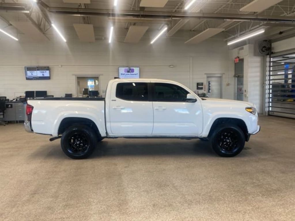 Used 2022 Toyota Tacoma SR5 V6 Truck Double Cab
