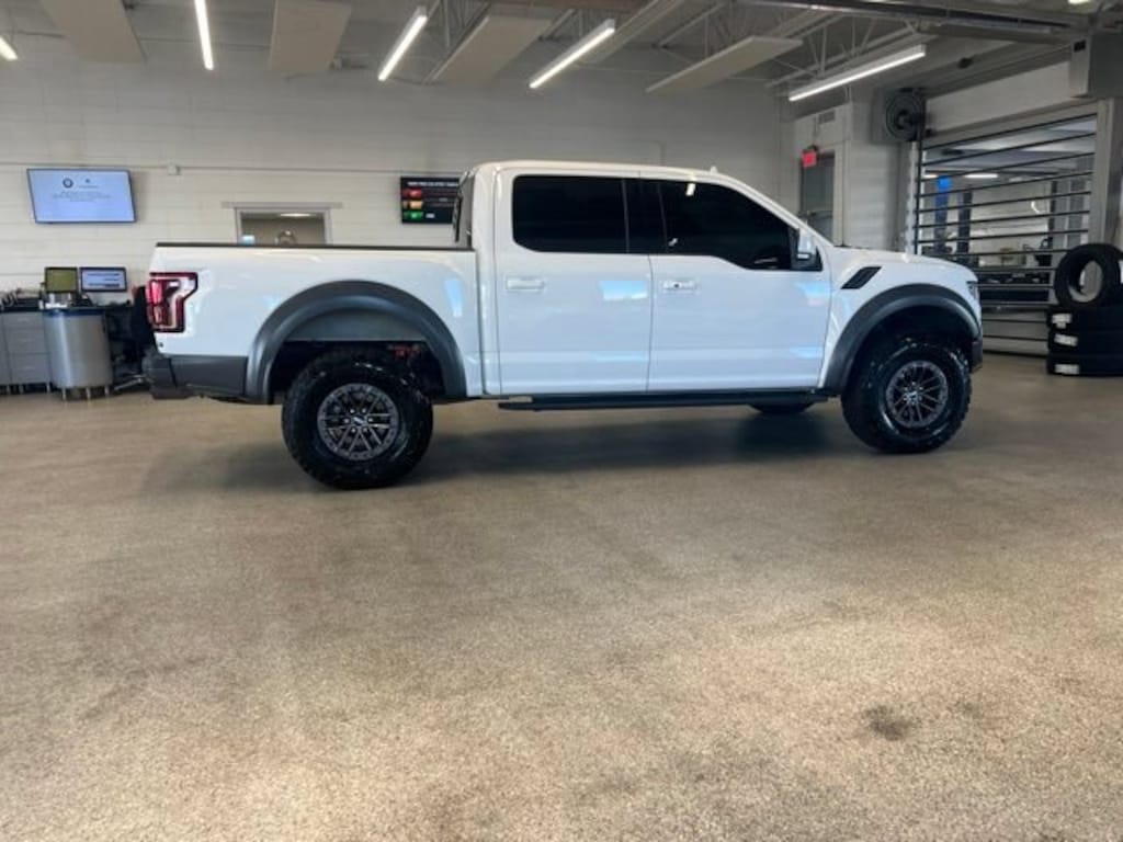 Used 2019 Ford F-150 Raptor Truck SuperCrew Cab