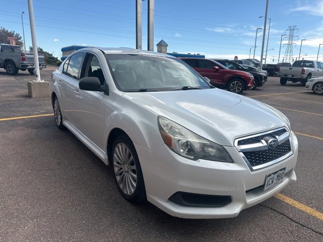 2014 Subaru Legacy 2.5i photo 3