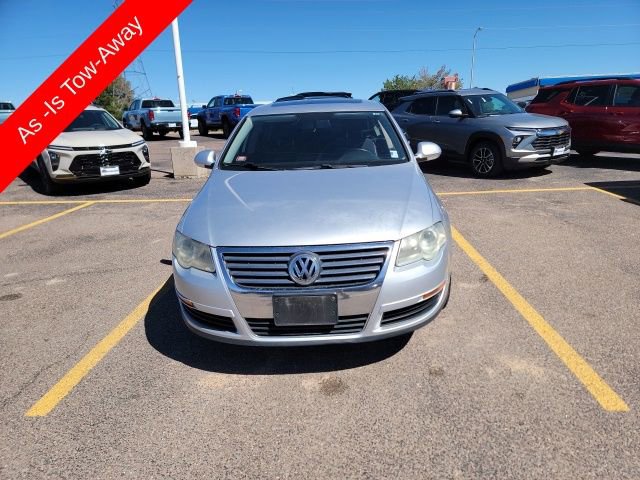 Used 2008 Volkswagen Passat Komfort with VIN WVWAK73C18E198051 for sale in Colorado Springs, CO