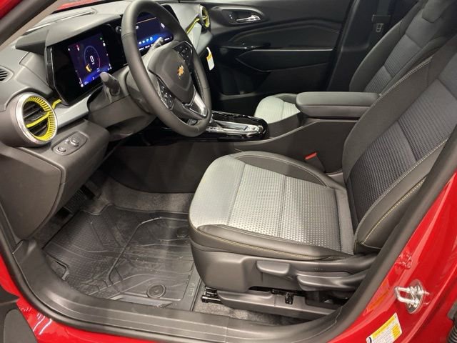 2026 Chevrolet Trax LT - Photo 23