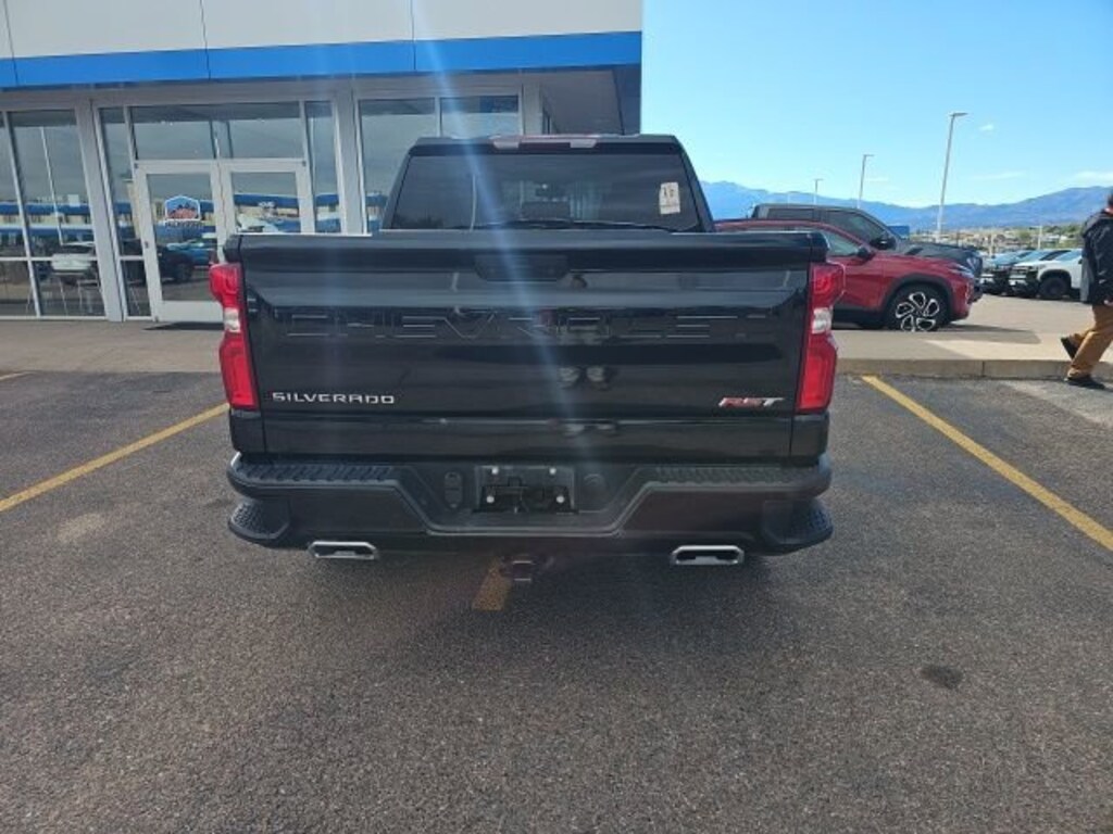 Used 2021 Chevrolet Silverado 1500 RST Truck Crew Cab