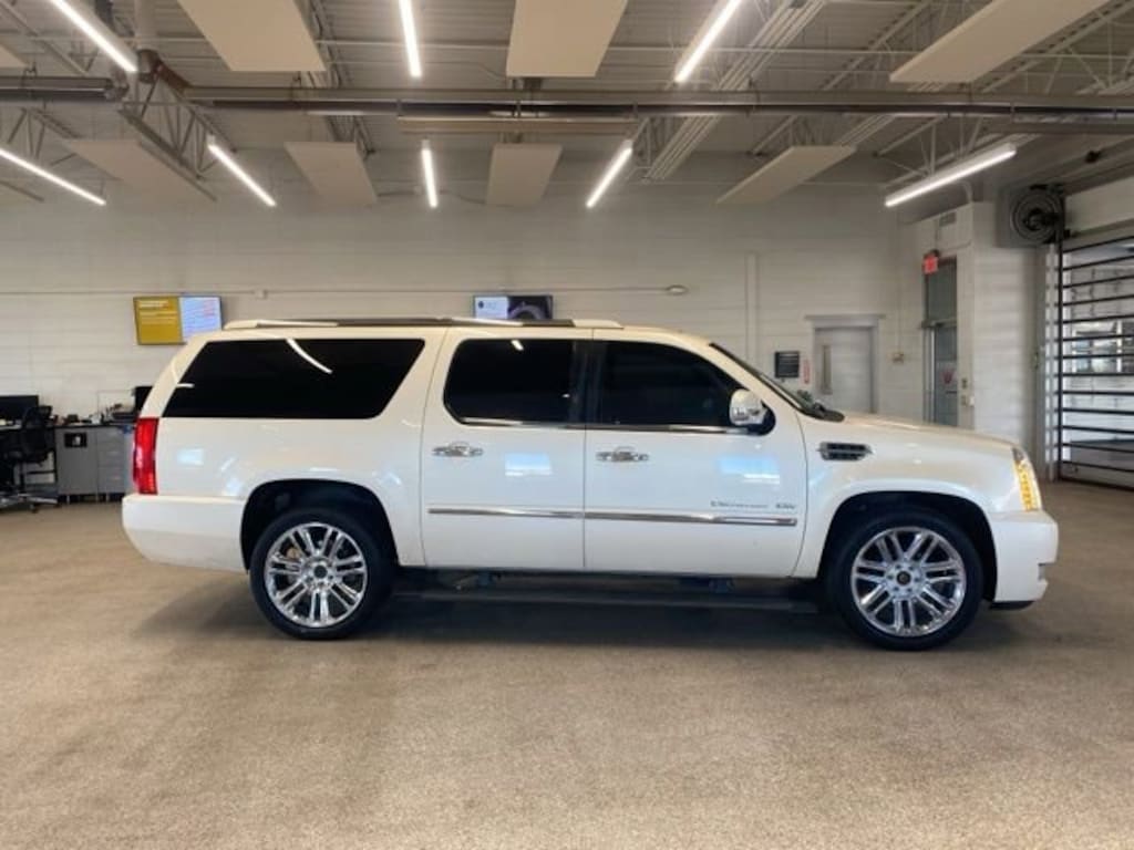Used 2013 CADILLAC Escalade ESV Platinum Edition SUV