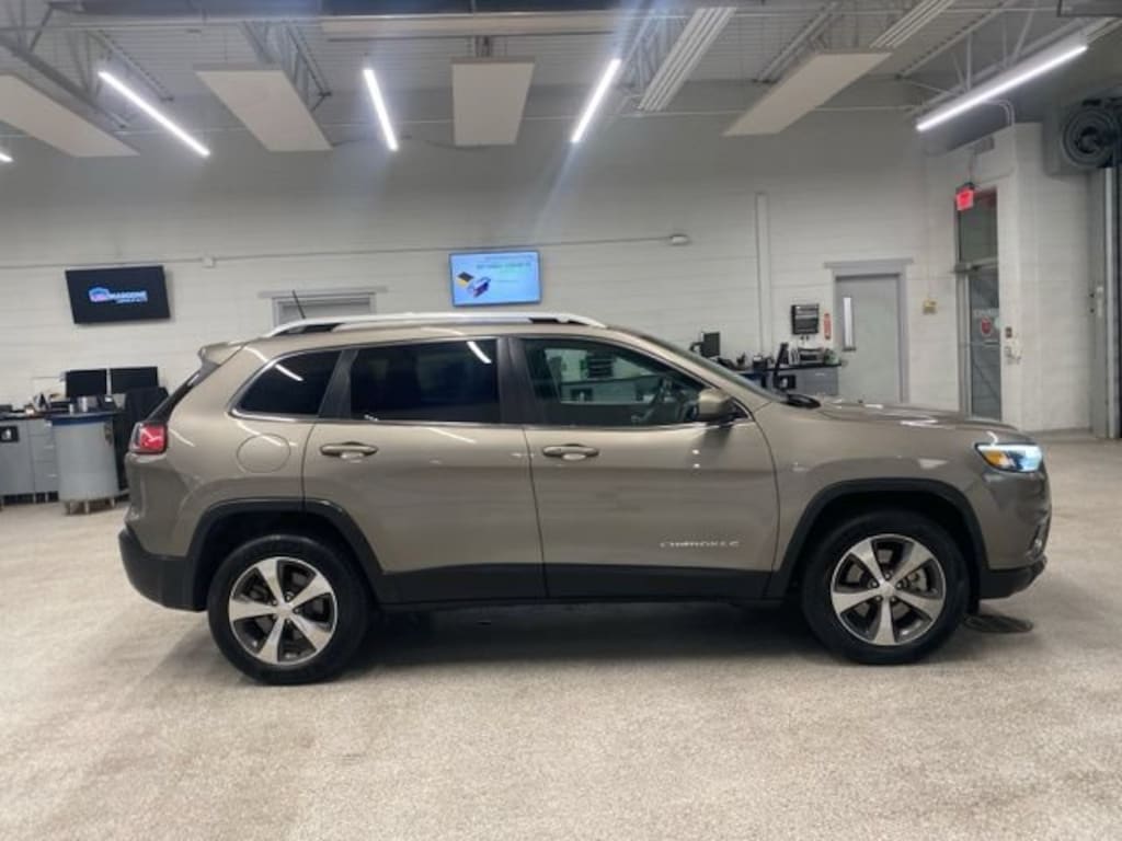 Used 2020 Jeep Cherokee Limited SUV