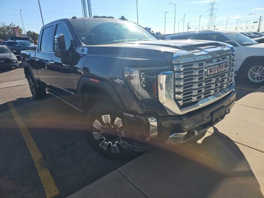Used 2024 GMC Sierra 2500 HD Denali Truck Crew Cab