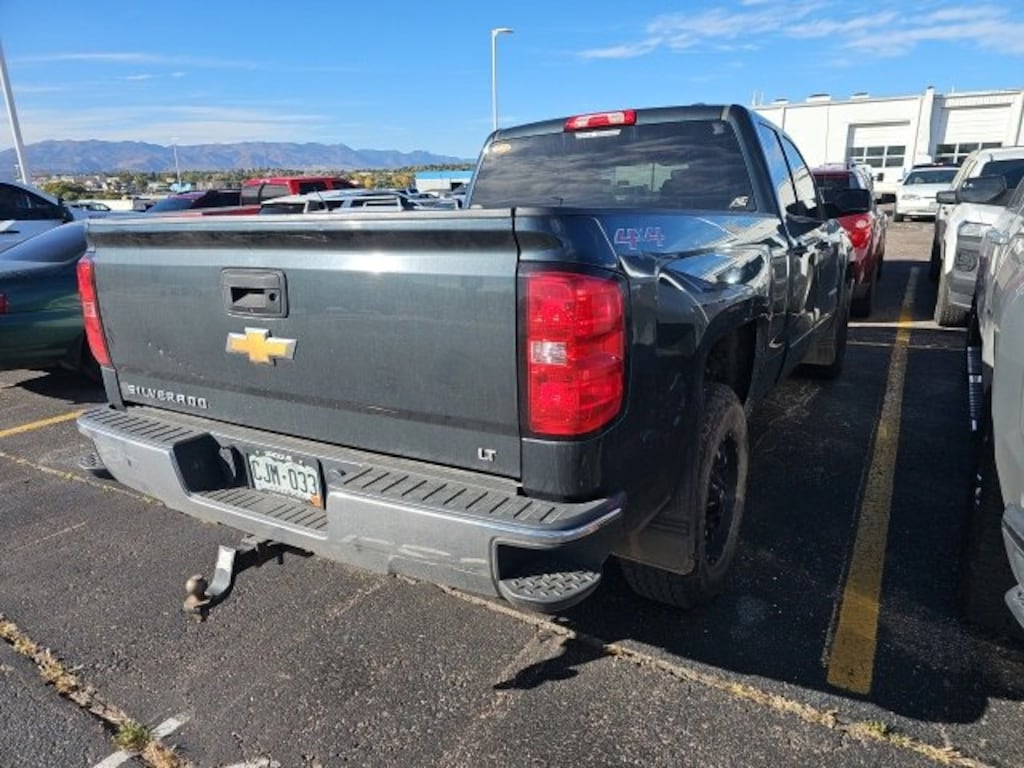 Used 2017 Chevrolet Silverado 1500 LT w/1LT Truck Double Cab