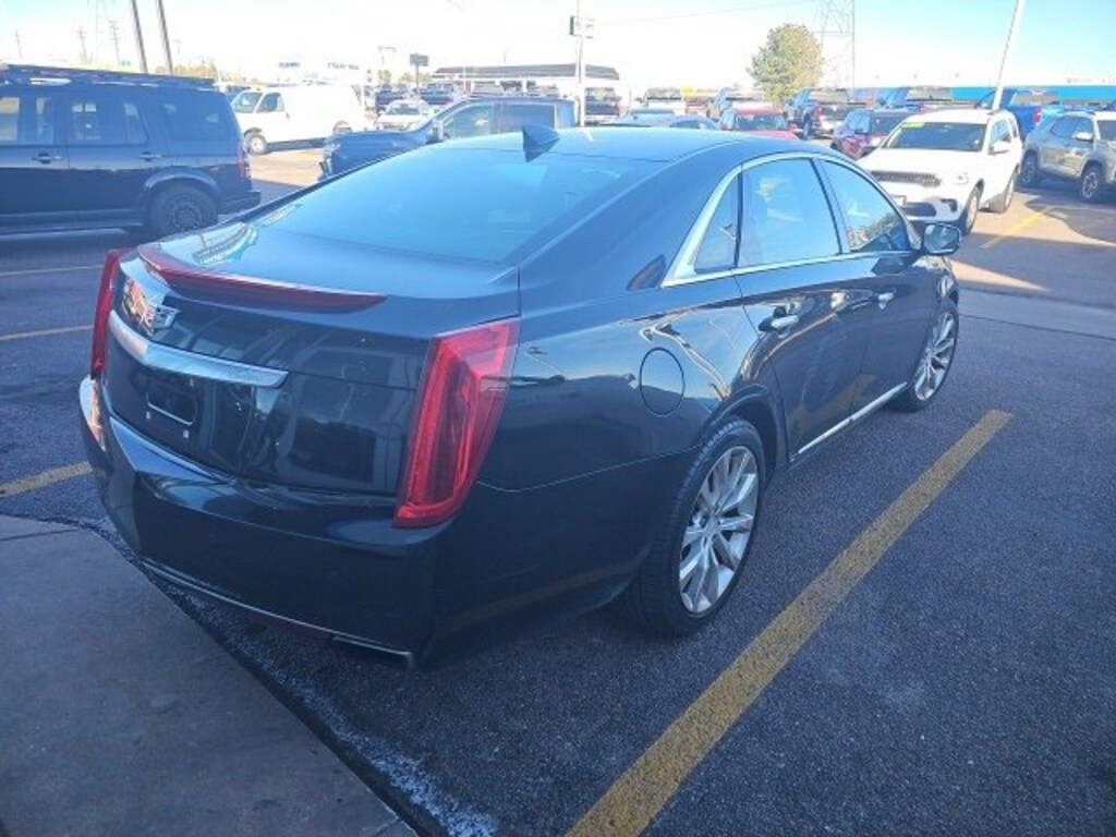 Used 2017 CADILLAC XTS Luxury Sedan