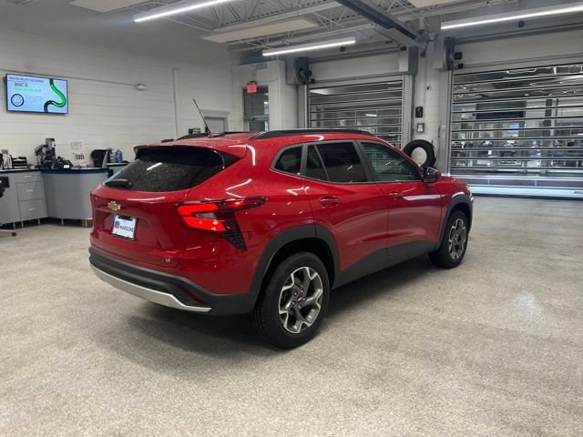 2026 Chevrolet Trax LT - Photo 5