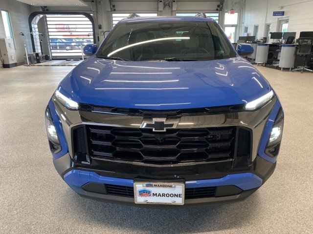 2026 Chevrolet Equinox ACTIV photo 2