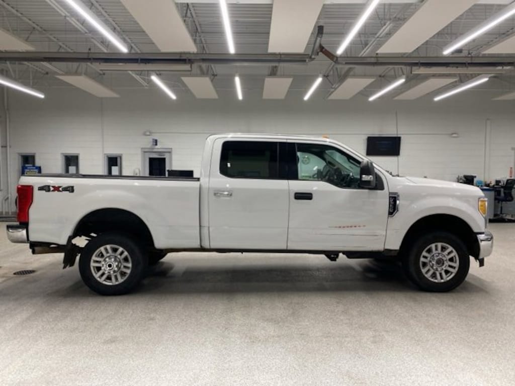 Used 2017 Ford F-350 Truck Crew Cab