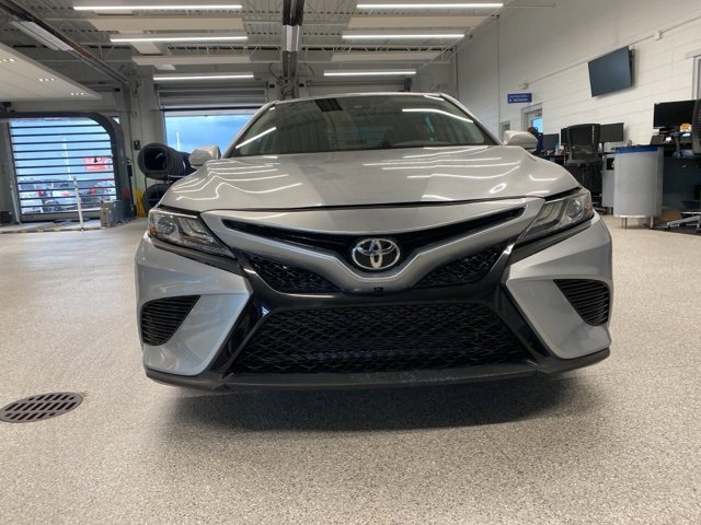 2021 Toyota Camry XSE photo 2