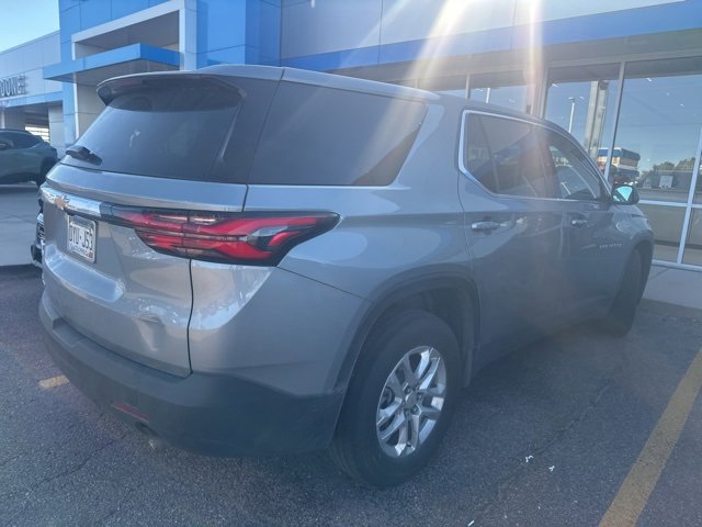 2023 Chevrolet Traverse 1LS photo 4