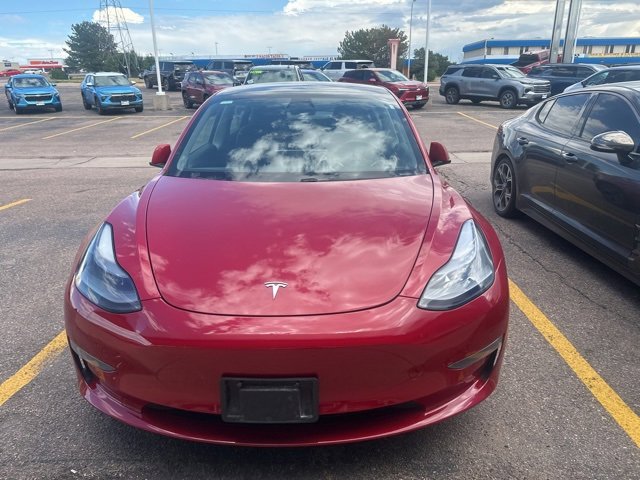 2021 Tesla Model 3 Standard Range Plus photo 2