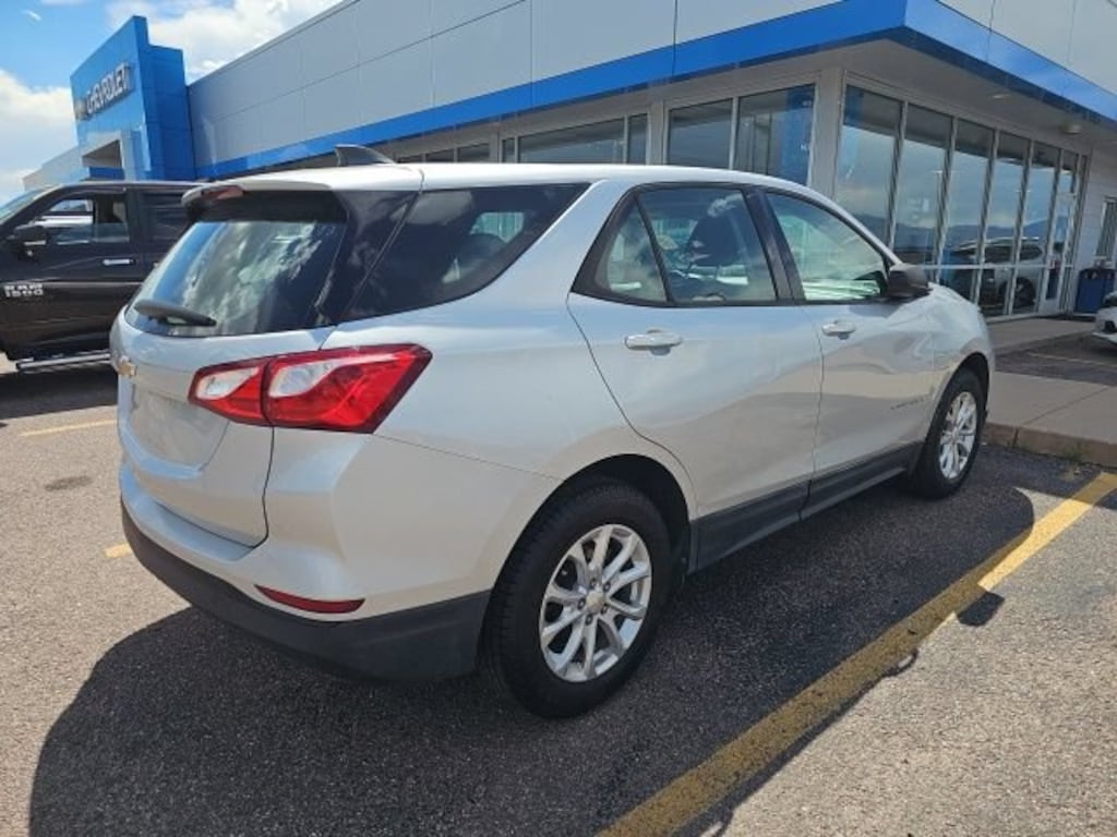 Used 2019 Chevrolet Equinox LS SUV