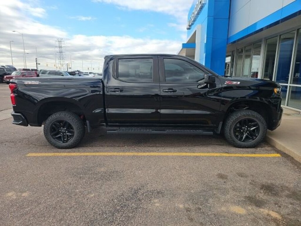 Used 2022 Chevrolet Silverado 1500 LTD LT Trail Boss Truck Crew Cab