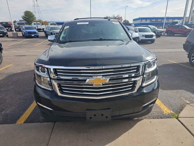 2020 Chevrolet Tahoe Premier photo 2