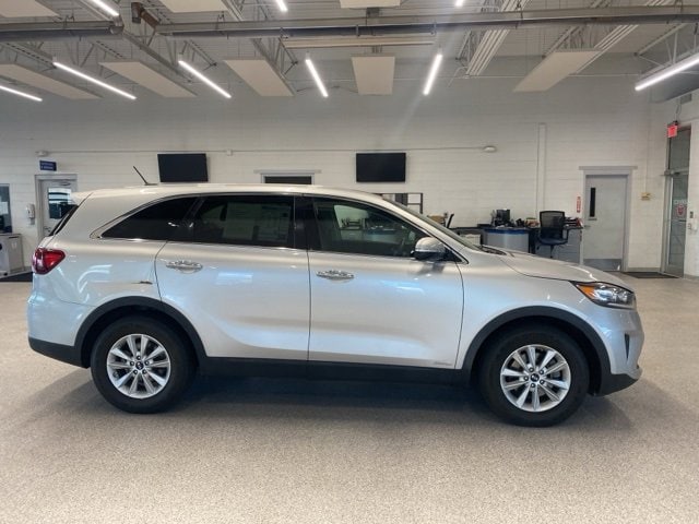 Used 2019 Kia Sorento LX with VIN 5XYPGDA50KG486043 for sale in Colorado Springs, CO