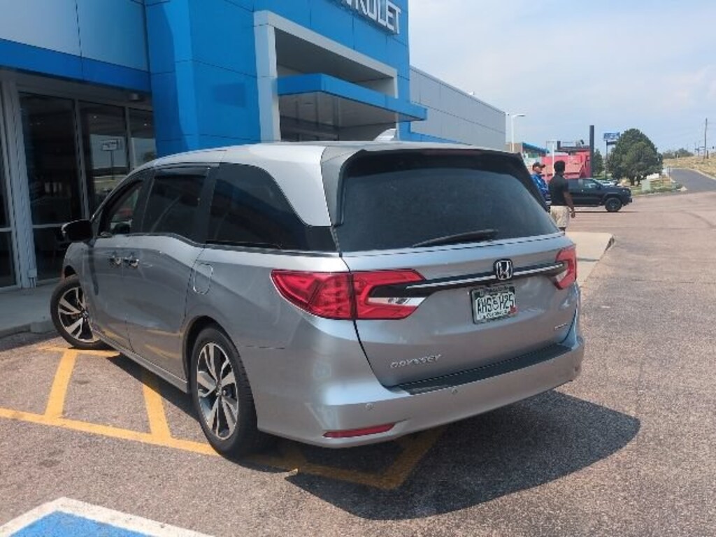 Used 2021 Honda Odyssey Touring Van