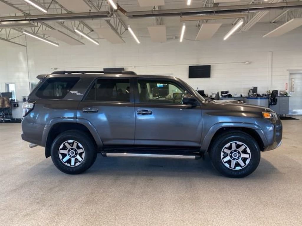 Used 2017 Toyota 4Runner SR5 SUV