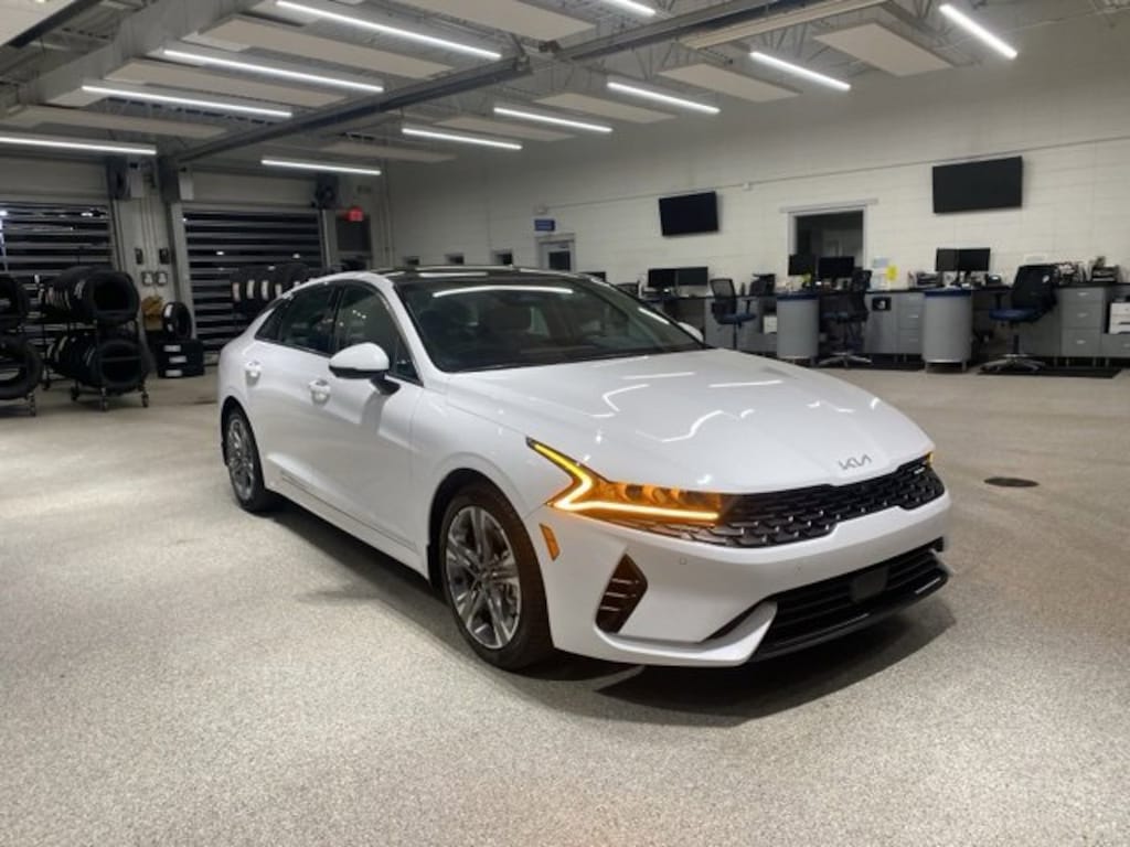 Used 2024 Kia K5 EX Sedan