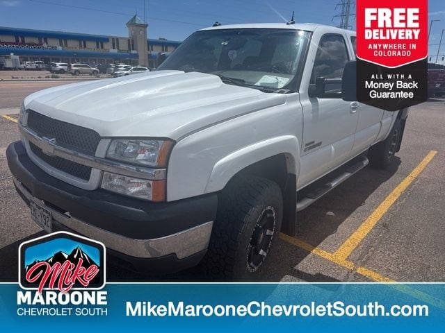 2003 Chevrolet Silverado HD's photo